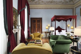 Villa Cora