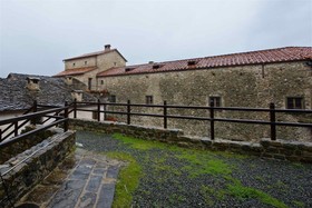 Castello dell Aquila