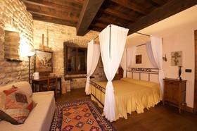 Castello dell Aquila