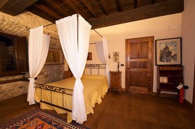 Castello dell Aquila