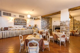 Hotel Villa Cesi