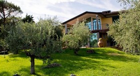 Hotel Villa Cesi
