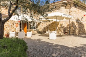 Hotel Villa Cesi