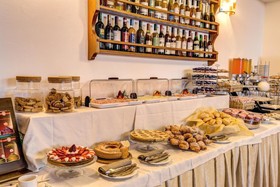 Hotel Villa Cesi