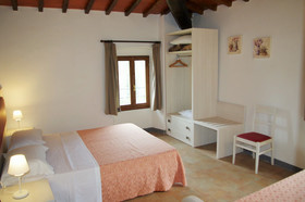 Villa Norcenni Aparthotel