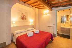 Villa Norcenni Aparthotel