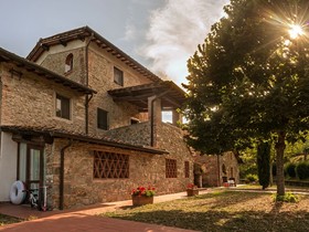 Villa Norcenni Aparthotel