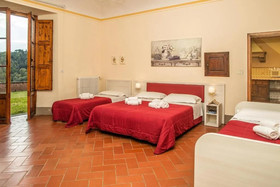 Villa Norcenni Aparthotel