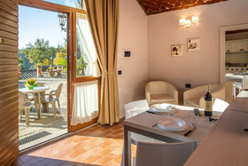 Villa Norcenni Aparthotel