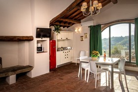 Villa Norcenni Aparthotel