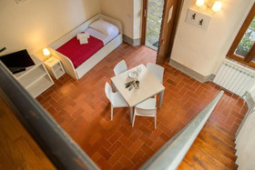 Villa Norcenni Aparthotel
