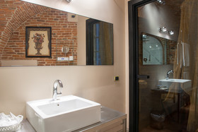 15 Santori Luxury Home