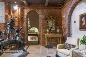 15 Santori Luxury Home