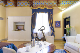 15 Santori Luxury Home