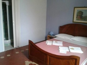 Elvisia B&B