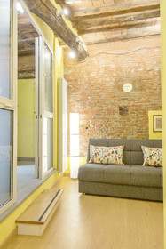 Palazzo della Stufa Apartments For Rent In Lucca