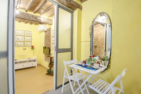 Palazzo della Stufa Apartments For Rent In Lucca