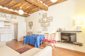 Palazzo della Stufa Apartments For Rent In Lucca