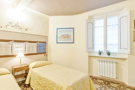Palazzo della Stufa Apartments For Rent In Lucca