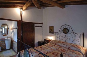Rustico Sara