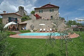 Rustico Sara