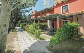 Agriturismo & Casa Vacanze La Collinella