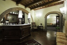 UNAHOTELS Palazzo Mannaioni Toscana