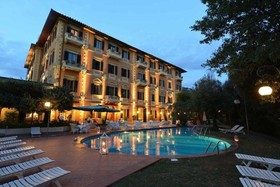 Grand Bellavista Palace