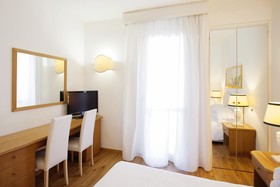 Hotel Adua