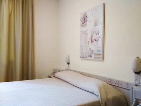 Hotel Holiday