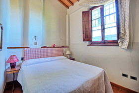 Castello di Montegufoni