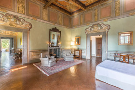 Castello di Montegufoni