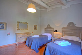 Castello di Montegufoni