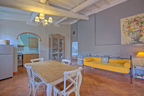 Castello di Montegufoni