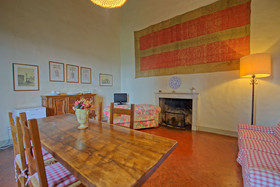 Castello di Montegufoni