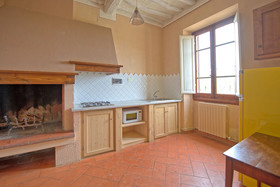 Castello di Montegufoni