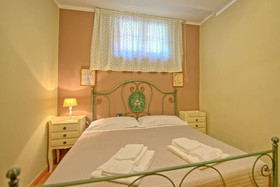 Castello di Montegufoni