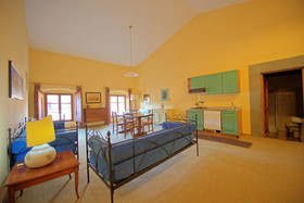 Castello di Montegufoni