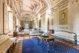 Castello di Montegufoni