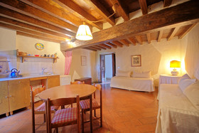 Castello di Montegufoni