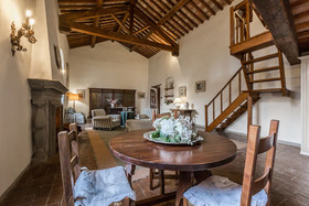 Castello di Montegufoni