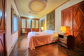 Castello di Montegufoni