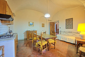 Castello di Montegufoni