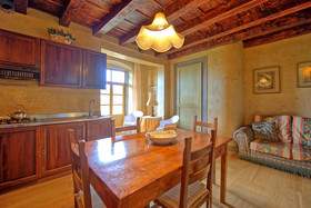 Castello di Montegufoni