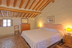 Castello di Montegufoni