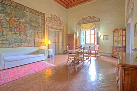 Castello di Montegufoni