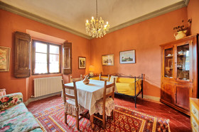 Castello di Montegufoni