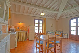 Castello di Montegufoni