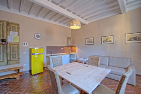 Castello di Montegufoni