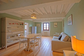 Castello di Montegufoni